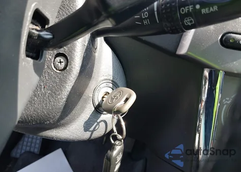 2007 Toyota Matrix Xr из США, поврежденный, VIN 2T1KR32E07C643859